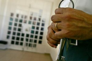 Reunião com os enfermeiros dos Serviços Prisionais