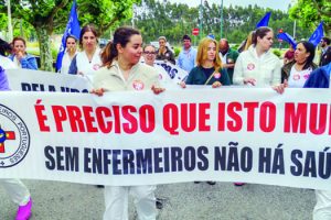 71% de adesão à greve no turno da manhã
