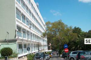 Hosp. Cruz Vermelha: mudança de acionistas mas os contratos de trabalho mantêm-se