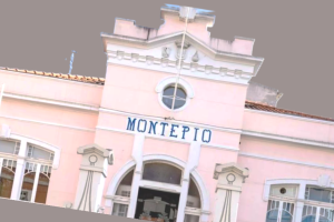 Greve no Montepio Rainha D. Leonor a 13 agosto